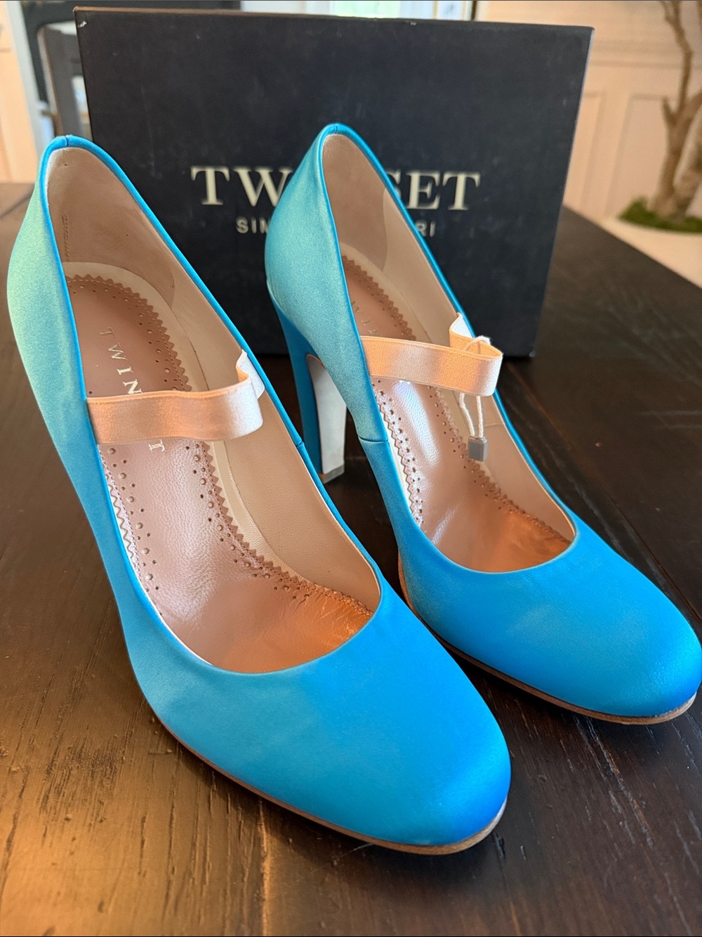 Twin-Set Turquoise Satin Mary Jane Heels Sz 40